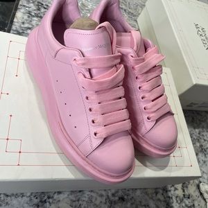 Sugar Pink Size 39 (us 9 women 7 men) Alexander McQueen